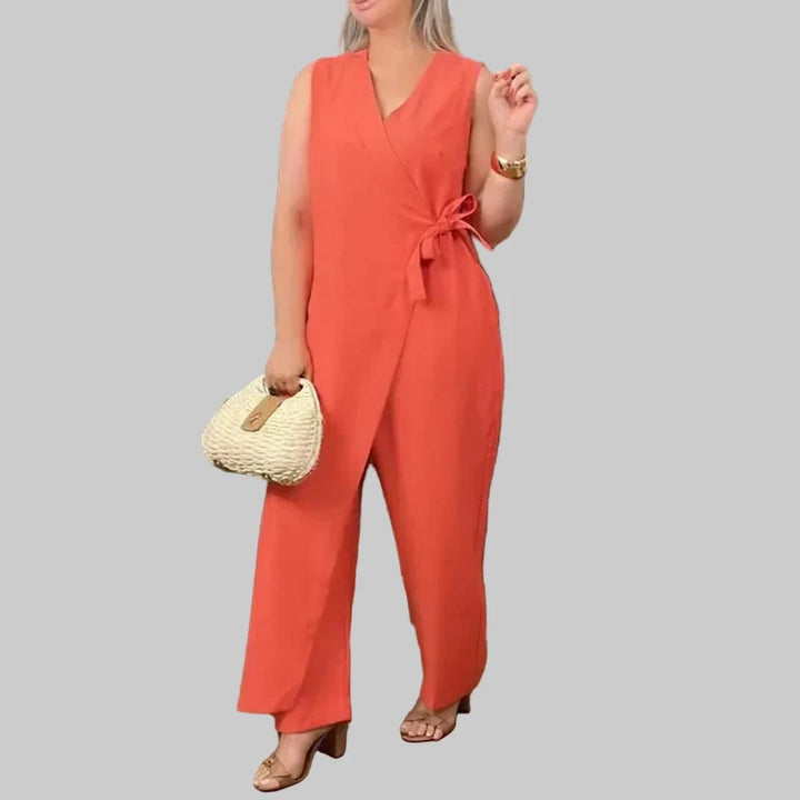 Liliane | Elegantní kombinéza s obepínajícím designem