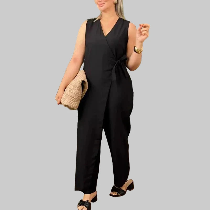 Liliane | Elegantní kombinéza s obepínajícím designem