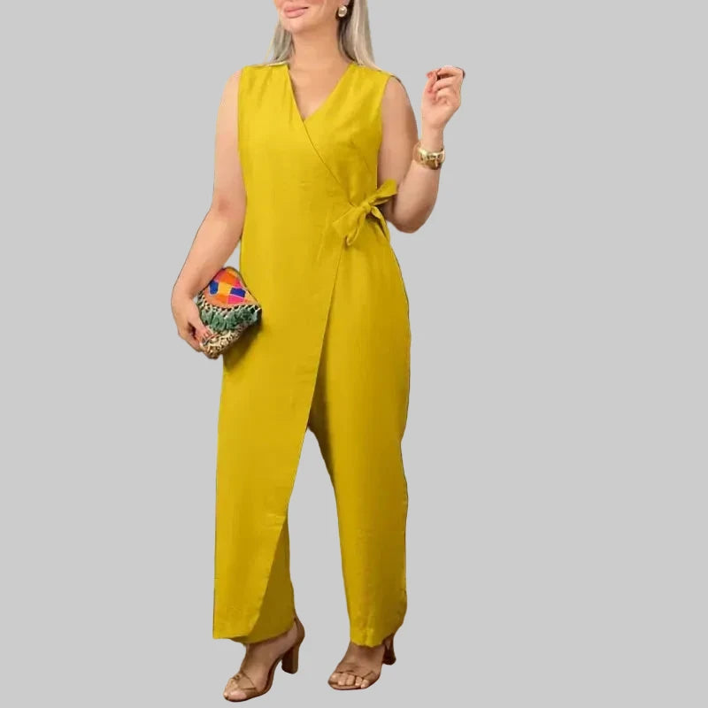Liliane | Elegantní kombinéza s obepínajícím designem